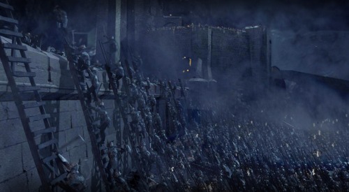 Beliebers defend their lord at the Battle of Helms Deep